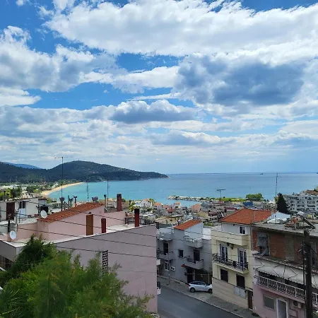 Cozy And Sunny Kavala